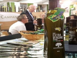 bottiglia-flow-aprol-campania11apr2017coldiretti-campania